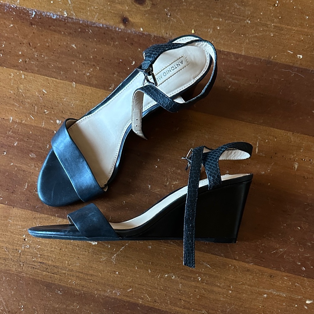 ANTONIO MELANI Black Wedge Sandals